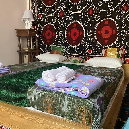 Barlos - Уютная, Семейная Атмосфера Boukhara Extérieur photo